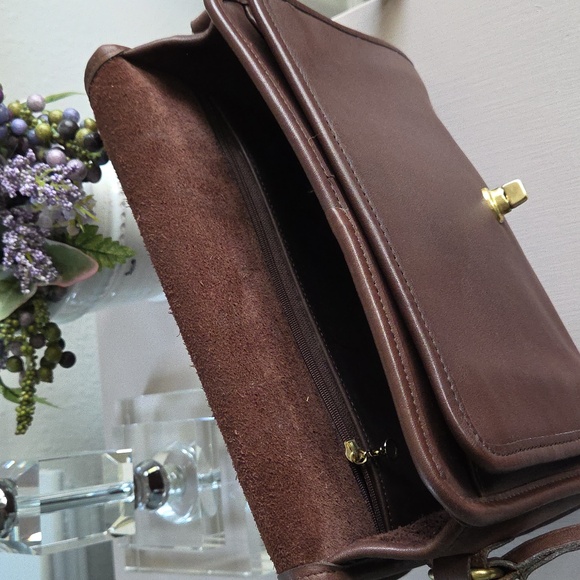 Vintage COACH Mahogany Ridgefield Leather Crossbody Bag #9812 - Picture 13 of 16